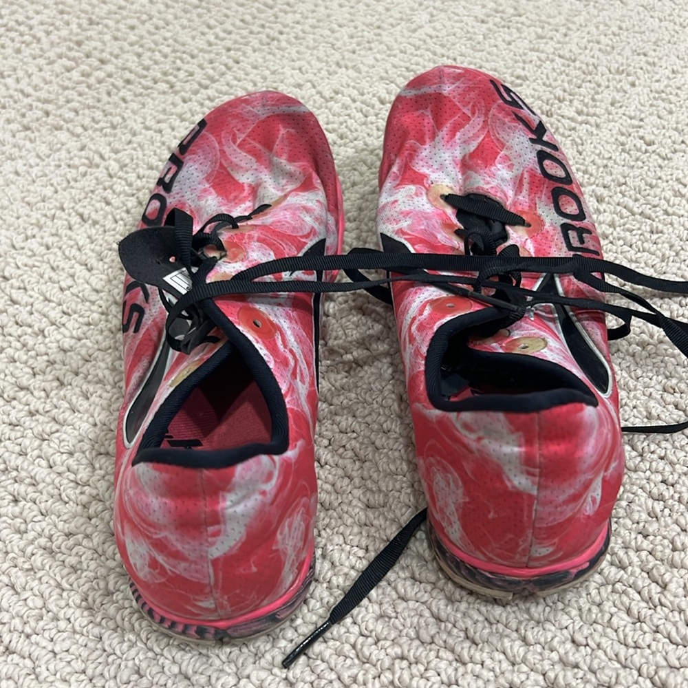 Brooks Mach 15 Spikeless Track shoes size 7 Pink/white/black - Picture 4 of 5